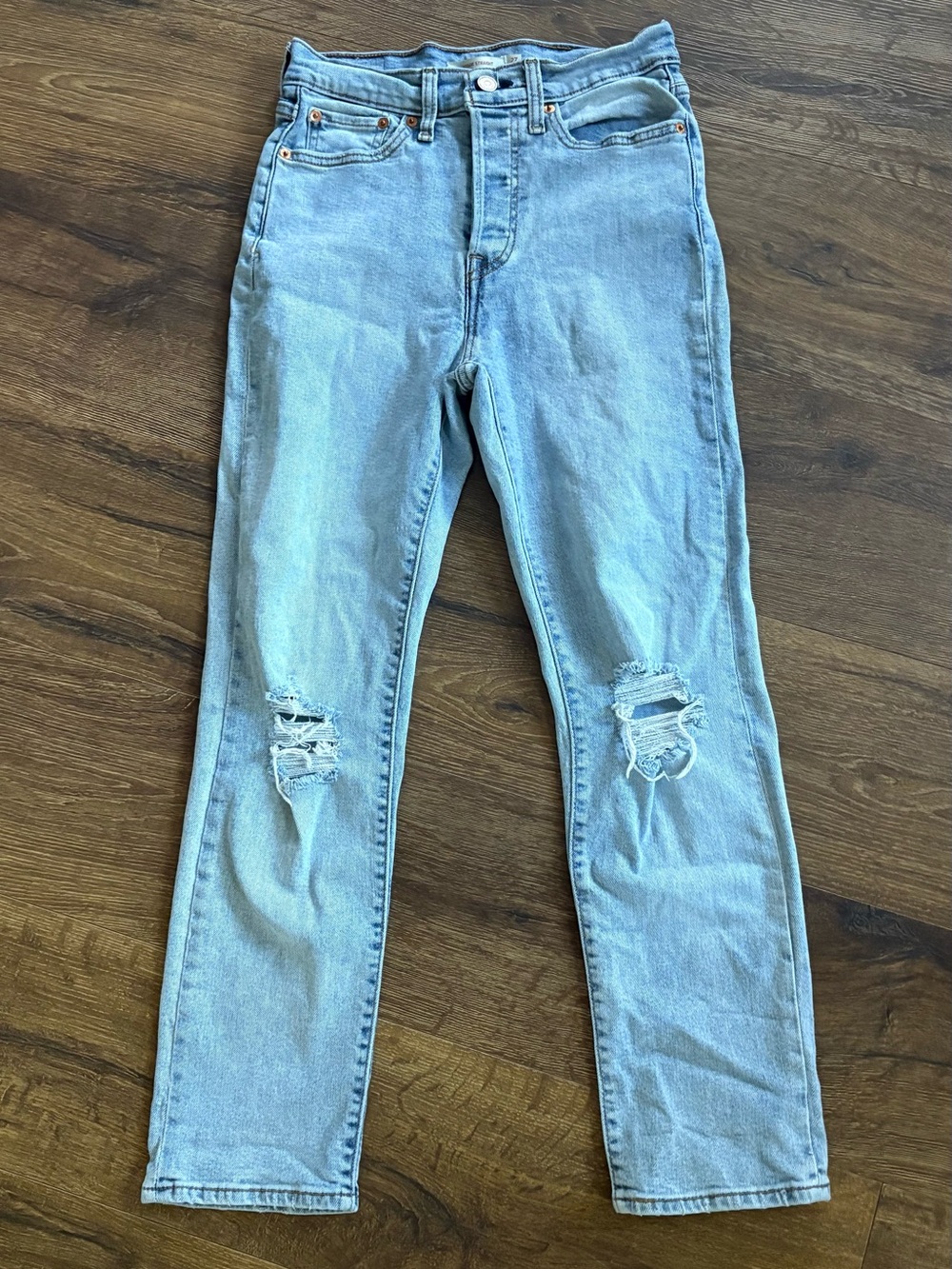Levi’s Light Blue Wedgie Straight Ripped Women’s Jeans